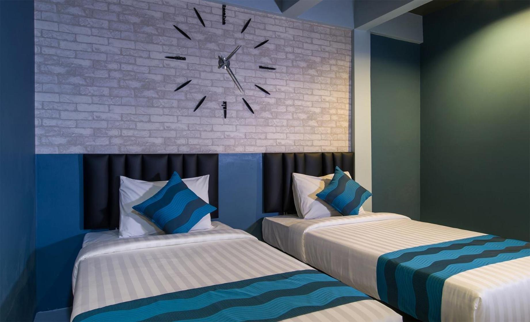 Amity Poshtel Hostel Krabi town Exterior foto
