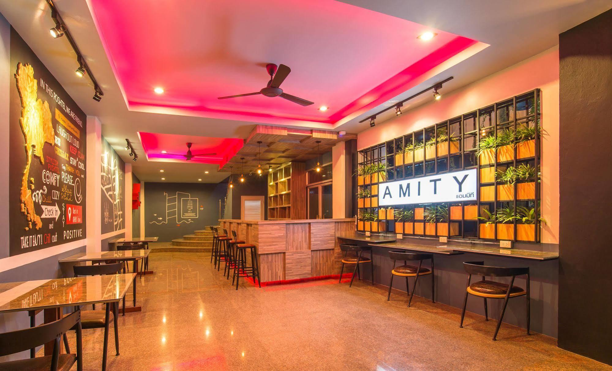 Amity Poshtel Hostel Krabi town Exterior foto