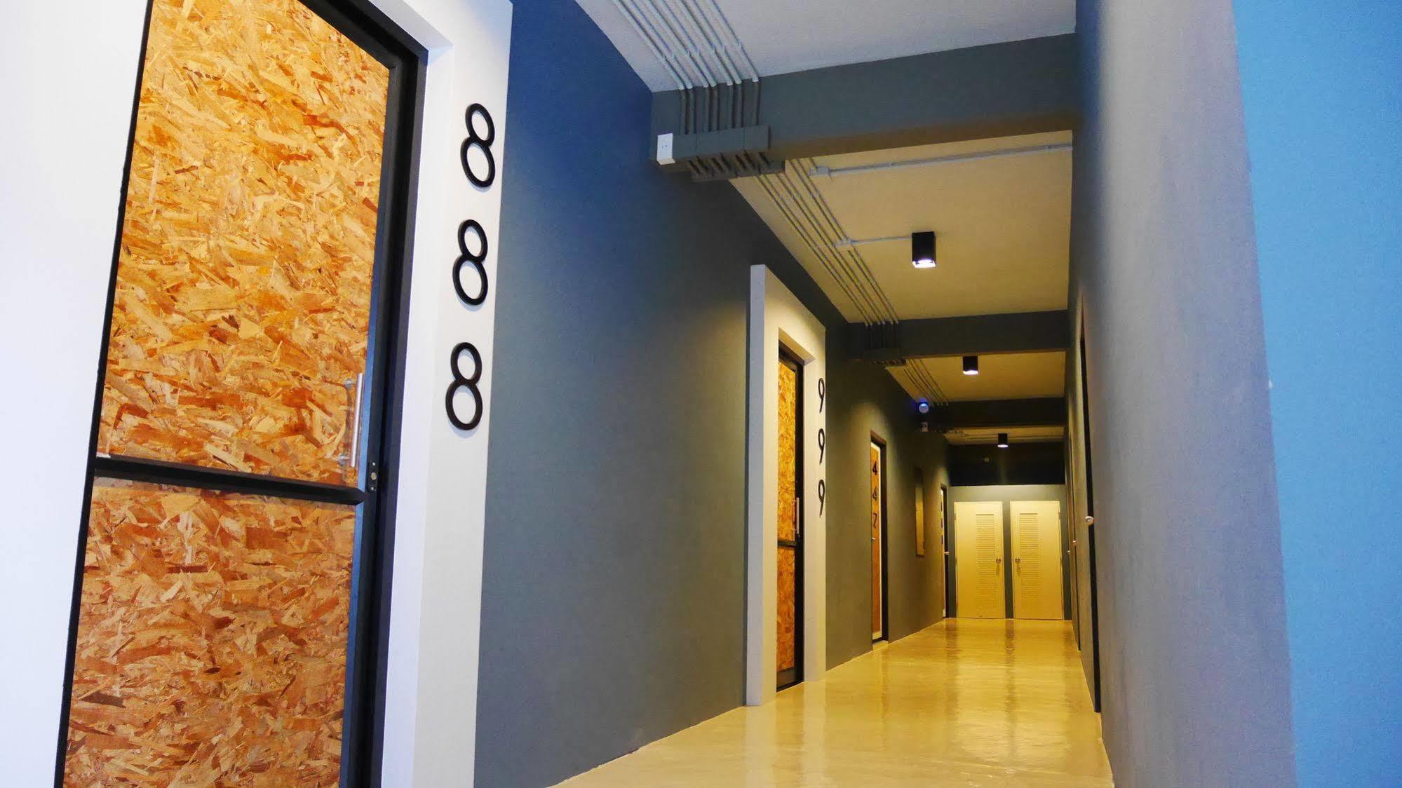 Amity Poshtel Hostel Krabi town Exterior foto